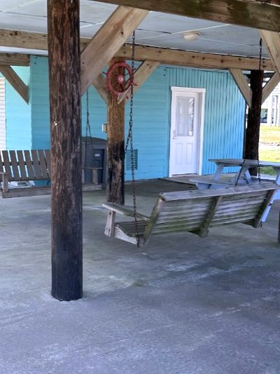 Y'all Come Back Inn Vacation Rental in Crystal Beach, TX